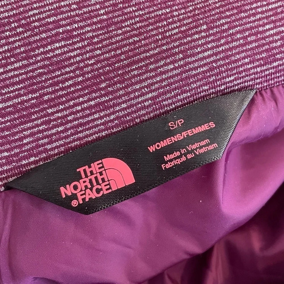 The North Face Pseudio Vest Plum Purple Quilted Mock Neck Women Small Petite - Picture 3 of 11